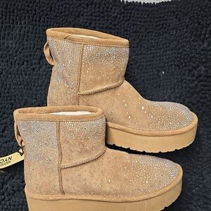 Elegant Tan Suede Women's Boots with Sparkling Accents